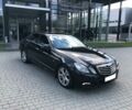 Черный Мерседес Е-Класс, объемом двигателя 2.2 л и пробегом 233 тыс. км за 15900 $, фото 1 на Automoto.ua