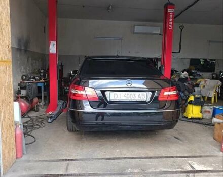 Чорний Мерседес Е-Клас, об'ємом двигуна 2.14 л та пробігом 413 тис. км за 11200 $, фото 6 на Automoto.ua