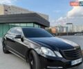 Черный Мерседес Е-Класс, объемом двигателя 2.14 л и пробегом 333 тыс. км за 10500 $, фото 1 на Automoto.ua