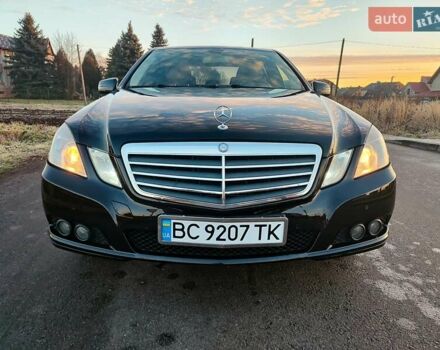 Чорний Мерседес Е-Клас, об'ємом двигуна 2.14 л та пробігом 144 тис. км за 10900 $, фото 2 на Automoto.ua