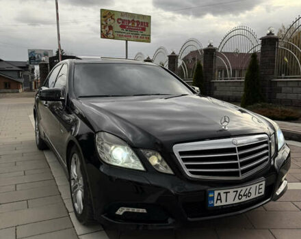 Черный Мерседес Е-Класс, объемом двигателя 2.14 л и пробегом 360 тыс. км за 12100 $, фото 2 на Automoto.ua