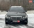 Черный Мерседес Е-Класс, объемом двигателя 3 л и пробегом 340 тыс. км за 13890 $, фото 2 на Automoto.ua