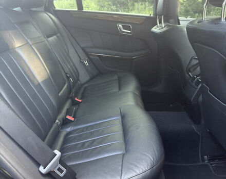 Чорний Мерседес Е-Клас, об'ємом двигуна 2.2 л та пробігом 235 тис. км за 16000 $, фото 15 на Automoto.ua