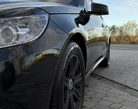 Черный Мерседес Е-Класс, объемом двигателя 2.2 л и пробегом 305 тыс. км за 10000 $, фото 1 на Automoto.ua