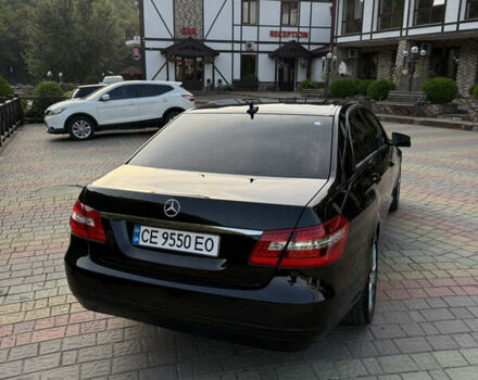 Мерседес Е-Класс 2010 в Черновцах на Automoto.ua Черный Мерседес Е-Класс, объемом двигателя 2.14 л и пробегом 326 тыс. км за 12500 $, фото 8 на Automoto.ua