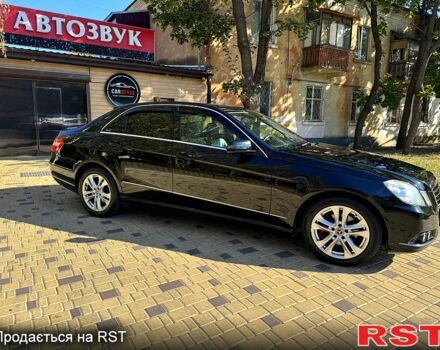 Мерседес Е-Класс 2010 в Николаеве на Automoto.ua Черный Мерседес Е-Класс, объемом двигателя 2.1 л и пробегом 310 тыс. км за 9999 $, фото 3 на Automoto.ua