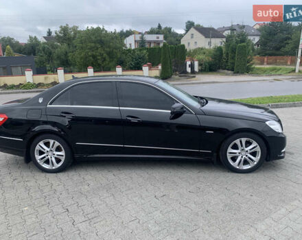 Мерседес Е-Класс 2010 в Львове на Automoto.ua Черный Мерседес Е-Класс, объемом двигателя 2.15 л и пробегом 158 тыс. км за 16500 $, фото 2 на Automoto.ua