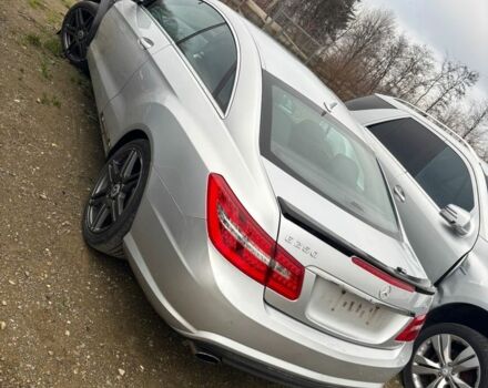 Черный Мерседес Е-Класс, объемом двигателя 2 л и пробегом 140 тыс. км за 581 $, фото 5 на Automoto.ua