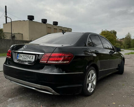 Черный Мерседес Е-Класс, объемом двигателя 2.2 л и пробегом 360 тыс. км за 12700 $, фото 8 на Automoto.ua