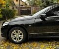 Мерседес Е-Класс 2010 в Киеве на Automoto.ua Черный Мерседес Е-Класс, объемом двигателя 2.1 л и пробегом 273 тыс. км за 12940 $, фото 11 на Automoto.ua