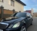 Чорний Мерседес Е-Клас, об'ємом двигуна 2.1 л та пробігом 385 тис. км за 11099 $, фото 1 на Automoto.ua
