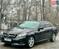 Черный Мерседес Е-Класс, объемом двигателя 2.2 л и пробегом 327 тыс. км за 11300 $, фото 3 на Automoto.ua