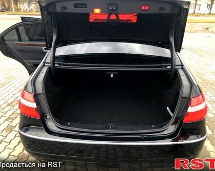 Чорний Мерседес Е-Клас, об'ємом двигуна 3.5 л та пробігом 130 тис. км за 16100 $, фото 8 на Automoto.ua