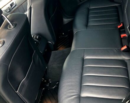 Чорний Мерседес Е-Клас, об'ємом двигуна 3.5 л та пробігом 130 тис. км за 16100 $, фото 7 на Automoto.ua