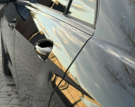 Черный Мерседес Е-Класс, объемом двигателя 2.2 л и пробегом 305 тыс. км за 10000 $, фото 13 на Automoto.ua