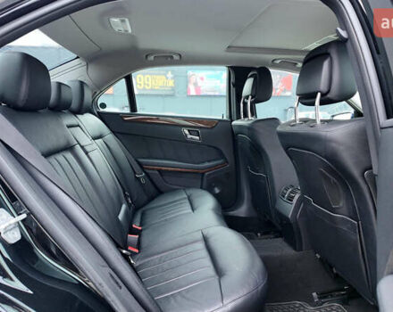 Черный Мерседес Е-Класс, объемом двигателя 5.5 л и пробегом 146 тыс. км за 14990 $, фото 9 на Automoto.ua