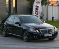 Мерседес Е-Клас 2010 у Ужгороді на Automoto.ua Чорний Мерседес Е-Клас, об'ємом двигуна 2.14 л та пробігом 340 тис. км за 10200 $, фото 1 на Automoto.ua
