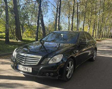 Черный Мерседес Е-Класс, объемом двигателя 2.14 л и пробегом 395 тыс. км за 11700 $, фото 8 на Automoto.ua