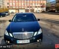 Чорний Мерседес Е-Клас, об'ємом двигуна 3 л та пробігом 241 тис. км за 9999 $, фото 1 на Automoto.ua