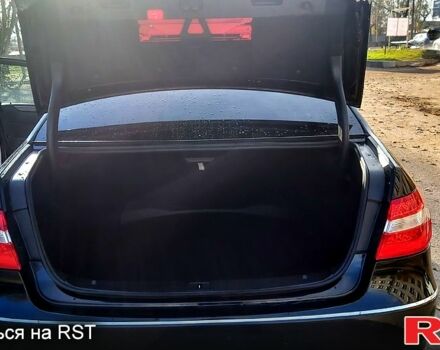 Чорний Мерседес Е-Клас, об'ємом двигуна 3 л та пробігом 241 тис. км за 9999 $, фото 11 на Automoto.ua