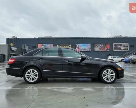 Черный Мерседес Е-Класс, объемом двигателя 5.5 л и пробегом 146 тыс. км за 14990 $, фото 3 на Automoto.ua