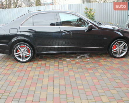 Чорний Мерседес Е-Клас, об'ємом двигуна 3 л та пробігом 255 тис. км за 13900 $, фото 2 на Automoto.ua