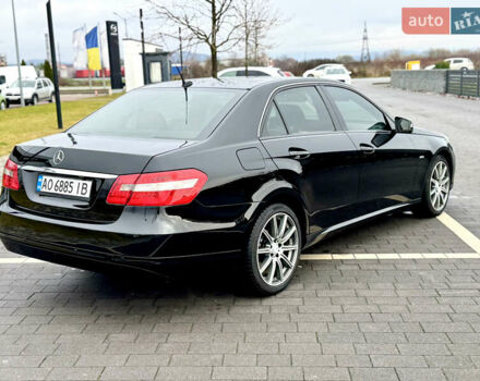 Чорний Мерседес Е-Клас, об'ємом двигуна 2.14 л та пробігом 342 тис. км за 10600 $, фото 5 на Automoto.ua