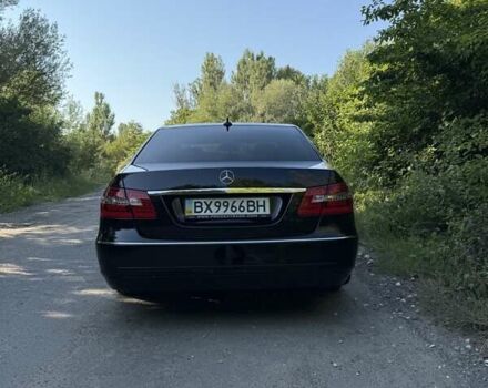 Черный Мерседес Е-Класс, объемом двигателя 2.14 л и пробегом 262 тыс. км за 13950 $, фото 1 на Automoto.ua