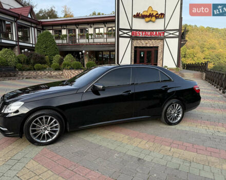 Мерседес Е-Класс 2010 в Черновцах на Automoto.ua Черный Мерседес Е-Класс, объемом двигателя 2.14 л и пробегом 326 тыс. км за 12500 $, фото 14 на Automoto.ua