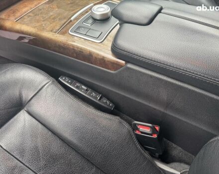 Чорний Мерседес Е-Клас, об'ємом двигуна 3 л та пробігом 241 тис. км за 10190 $, фото 22 на Automoto.ua