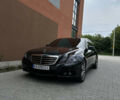 Черный Мерседес Е-Класс, объемом двигателя 2.2 л и пробегом 350 тыс. км за 12950 $, фото 1 на Automoto.ua