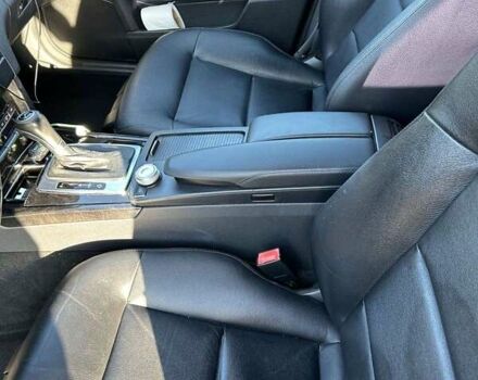 Черный Мерседес Е-Класс, объемом двигателя 2.14 л и пробегом 250 тыс. км за 15000 $, фото 4 на Automoto.ua