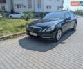Черный Мерседес Е-Класс, объемом двигателя 3 л и пробегом 117 тыс. км за 17000 $, фото 1 на Automoto.ua