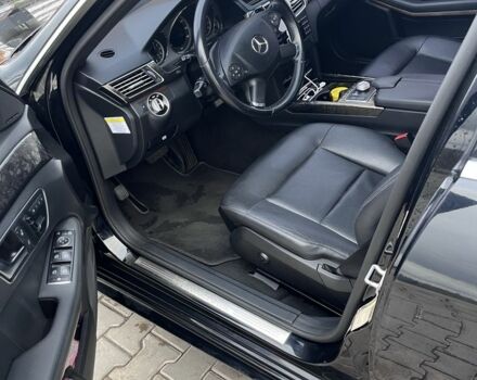 Чорний Мерседес Е-Клас, об'ємом двигуна 3.5 л та пробігом 160 тис. км за 13500 $, фото 6 на Automoto.ua