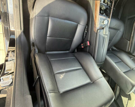 Чорний Мерседес Е-Клас, об'ємом двигуна 2.99 л та пробігом 181 тис. км за 15500 $, фото 18 на Automoto.ua