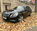 Чорний Мерседес Е-Клас, об'ємом двигуна 2.2 л та пробігом 226 тис. км за 13000 $, фото 1 на Automoto.ua
