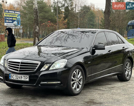 Черный Мерседес Е-Класс, объемом двигателя 1.8 л и пробегом 271 тыс. км за 8999 $, фото 1 на Automoto.ua