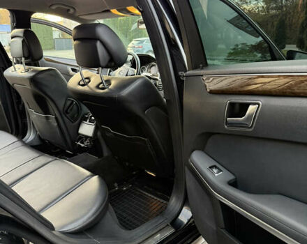 Черный Мерседес Е-Класс, объемом двигателя 2.14 л и пробегом 336 тыс. км за 11200 $, фото 19 на Automoto.ua