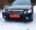 Черный Мерседес Е-Класс, объемом двигателя 2.2 л и пробегом 310 тыс. км за 10200 $, фото 1 на Automoto.ua