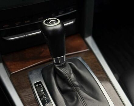 Черный Мерседес Е-Класс, объемом двигателя 2 л и пробегом 203 тыс. км за 12000 $, фото 12 на Automoto.ua