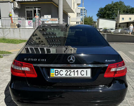 Мерседес Е-Класс 2011 в Львове на Automoto.ua Черный Мерседес Е-Класс, объемом двигателя 2.14 л и пробегом 199 тыс. км за 16990 $, фото 3 на Automoto.ua