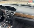 Черный Мерседес Е-Класс, объемом двигателя 1.8 л и пробегом 370 тыс. км за 10500 $, фото 12 на Automoto.ua