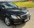 Черный Мерседес Е-Класс, объемом двигателя 2.14 л и пробегом 254 тыс. км за 14800 $, фото 4 на Automoto.ua