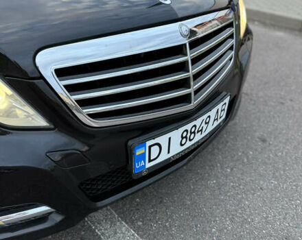 Чорний Мерседес Е-Клас, об'ємом двигуна 1.8 л та пробігом 245 тис. км за 11900 $, фото 27 на Automoto.ua