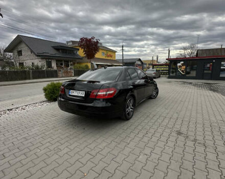 Чорний Мерседес Е-Клас, об'ємом двигуна 2.2 л та пробігом 285 тис. км за 12300 $, фото 8 на Automoto.ua