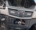 Черный Мерседес Е-Класс, объемом двигателя 1.8 л и пробегом 231 тыс. км за 12000 $, фото 9 на Automoto.ua