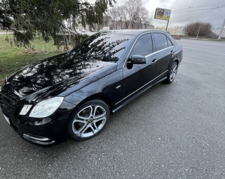 Чорний Мерседес Е-Клас, об'ємом двигуна 3.5 л та пробігом 160 тис. км за 13500 $, фото 5 на Automoto.ua
