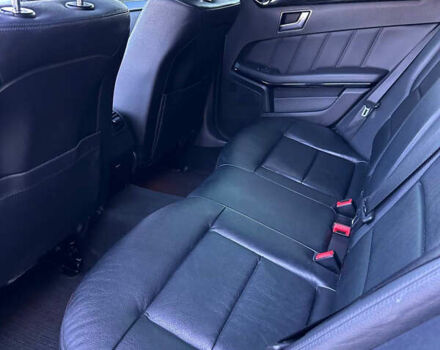 Чорний Мерседес Е-Клас, об'ємом двигуна 2.14 л та пробігом 327 тис. км за 13500 $, фото 8 на Automoto.ua