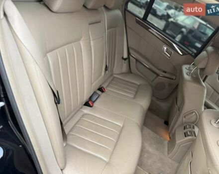 Мерседес Е-Клас 2011 у Києві на Automoto.ua Чорний Мерседес Е-Клас, об'ємом двигуна 3 л та пробігом 227 тис. км за 12500 $, фото 30 на Automoto.ua