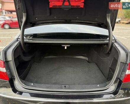 Мерседес Е-Клас 2011 у Києві на Automoto.ua Чорний Мерседес Е-Клас, об'ємом двигуна 3 л та пробігом 227 тис. км за 12500 $, фото 31 на Automoto.ua